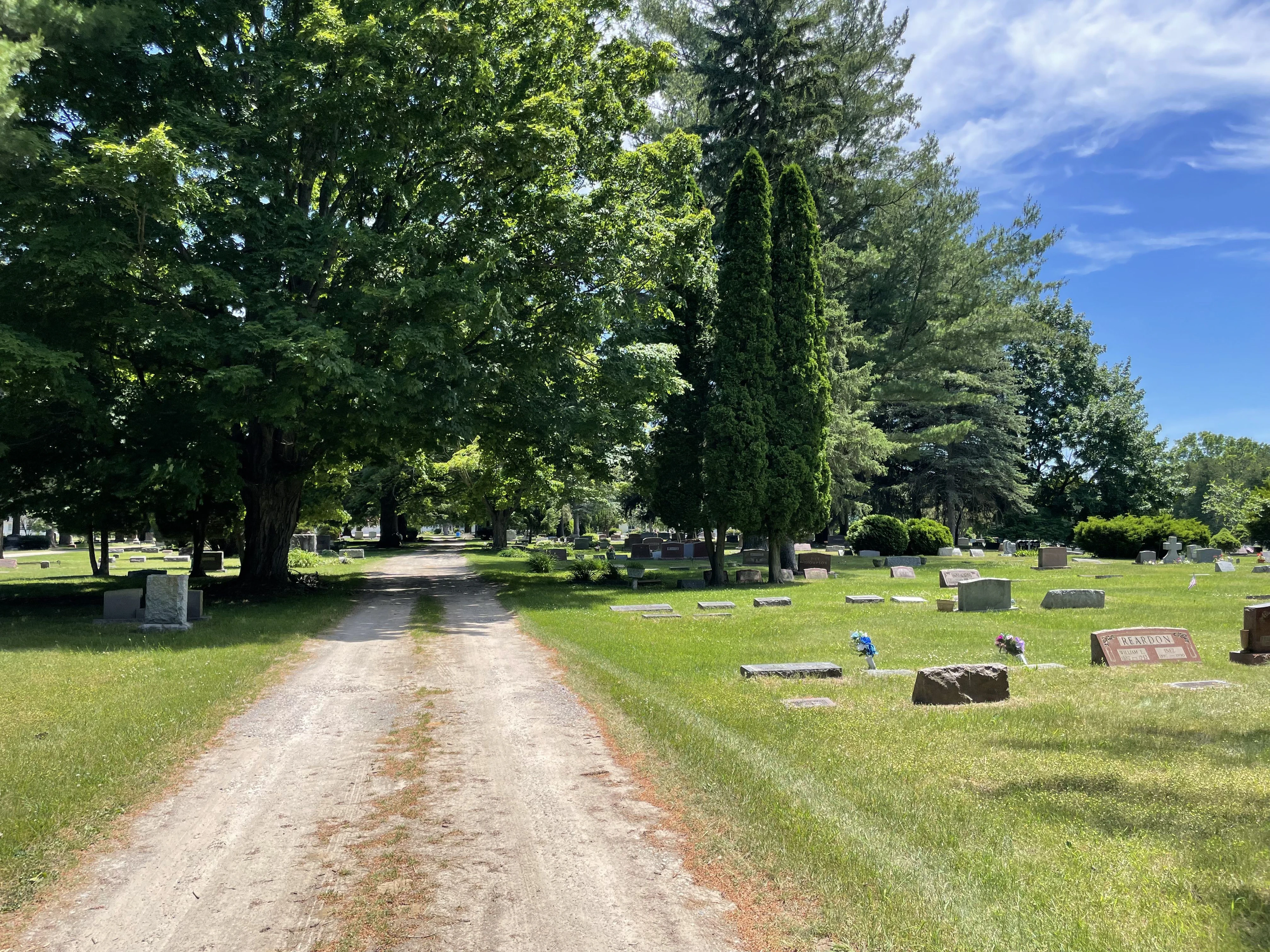 Woodlawn Memorial Cemetery