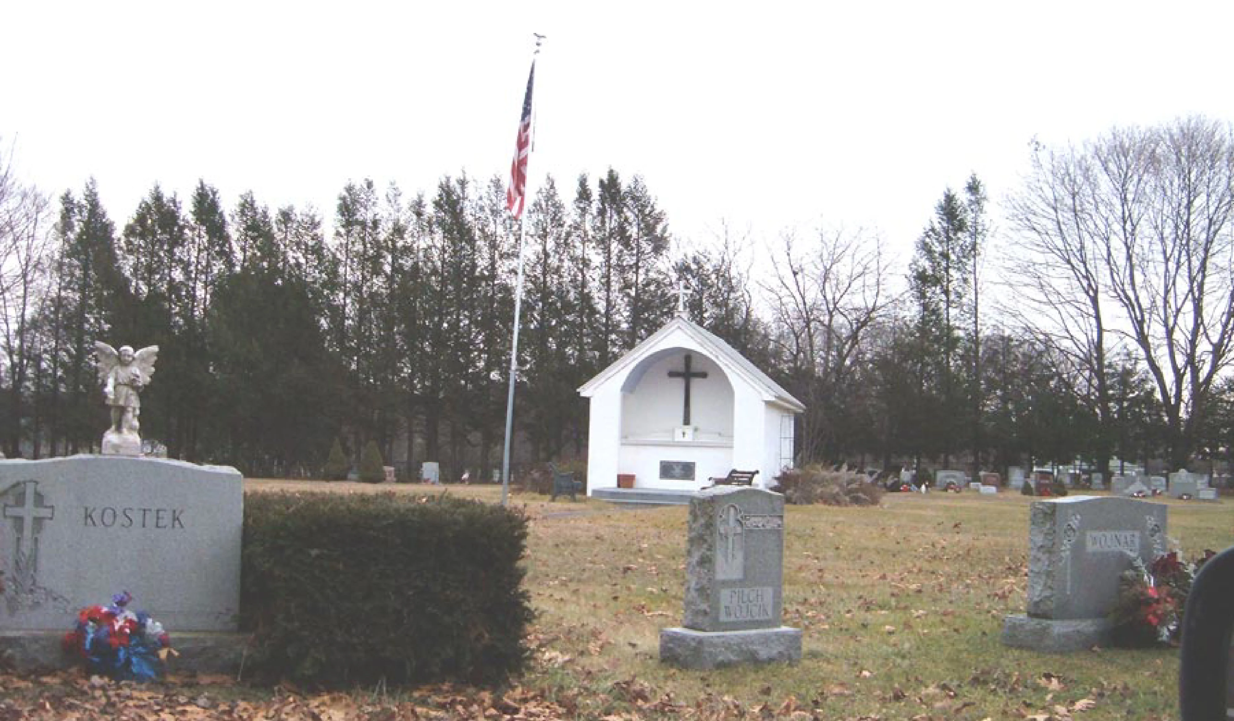 Holy Cross Cemetery