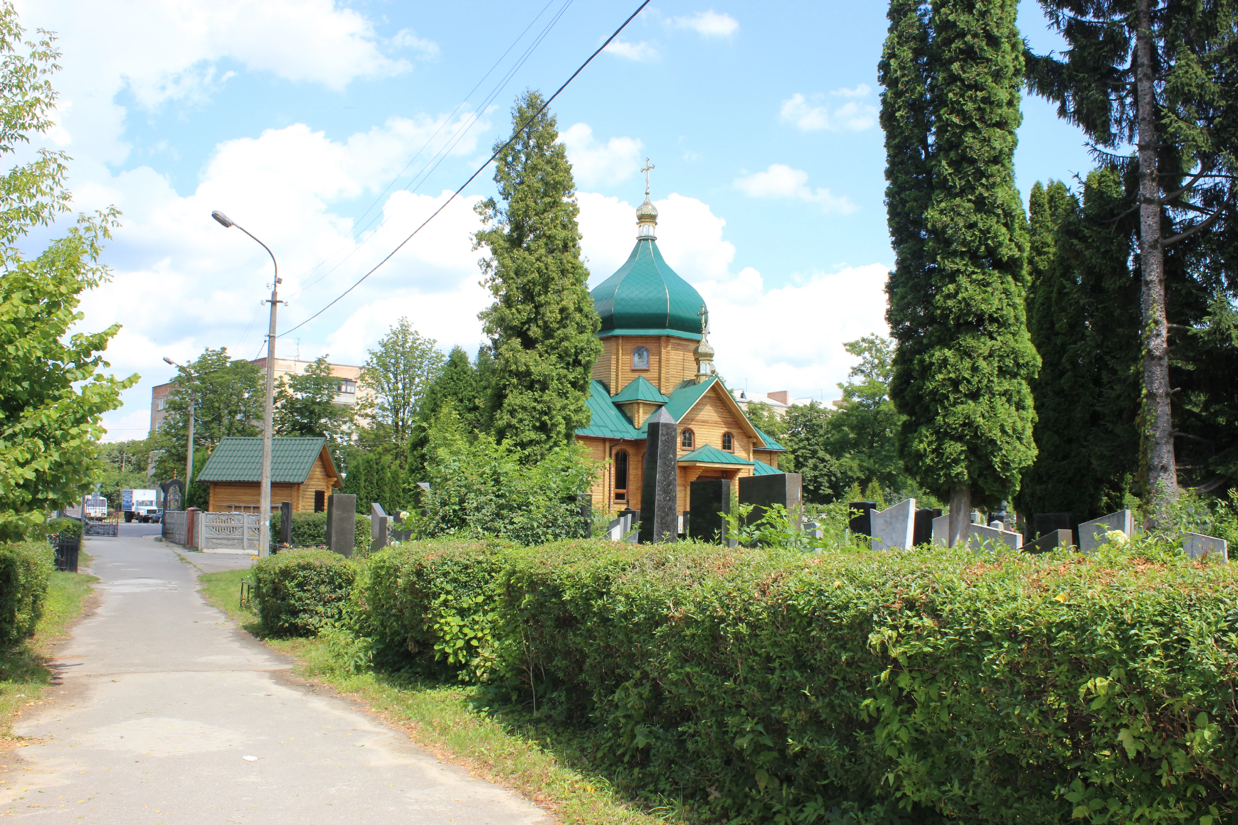 Кладовище на Рівненській