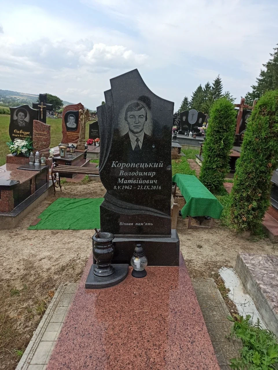 Memorial image