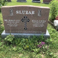 Halia Sluzar