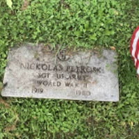 nikolas petroski