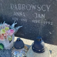 Anna Dabrowscy
