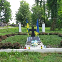 могила Братська
