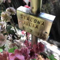 Julia Stalona