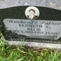 Kenneth Klos