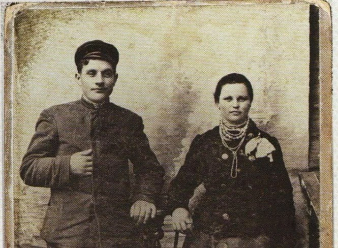 Подружня пара, м.Кривий Ріг